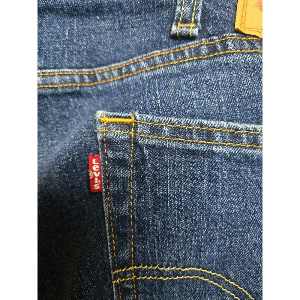 Levis levis 505